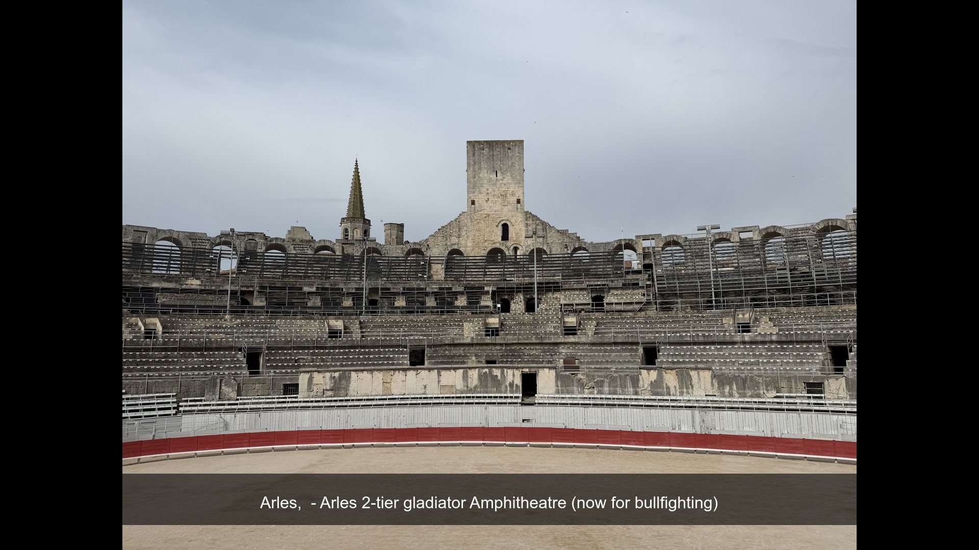 2026-05-19_IMG_5022_Arles_2-tier_gl.jpg